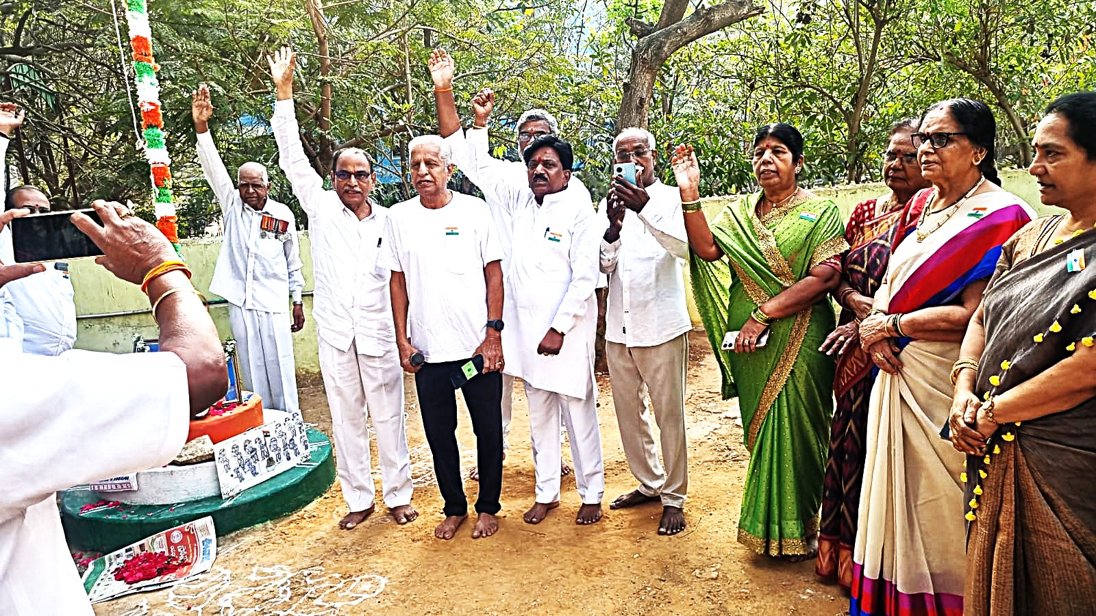 13 Slogans Bharat Matha ki Jai and Vande Mataram.jpeg